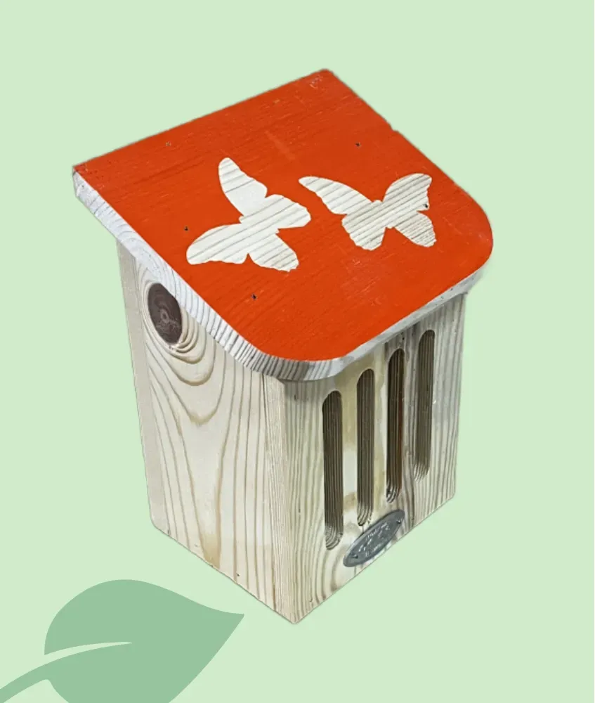 Caseta de Aves WILD ON WILDLIFE roja con tejado de mariposas
