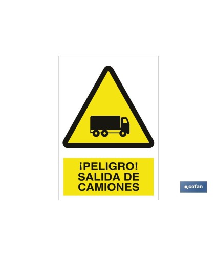 ¡Peligro! salida de camiones